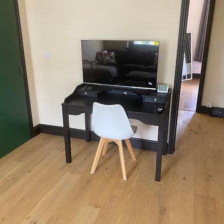 New Stylish 1Bedroom Flat In Paddington, Bayswater Лондон Екстер'єр фото